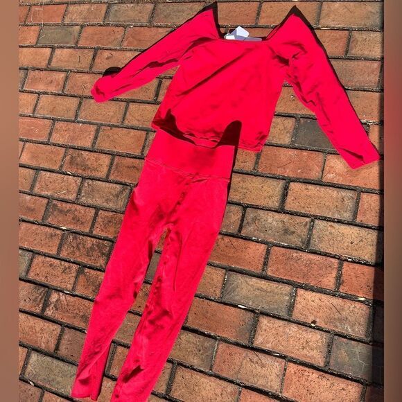 Fabletics Sculp Knit High Waisted Leggings - Picture 5 of 5